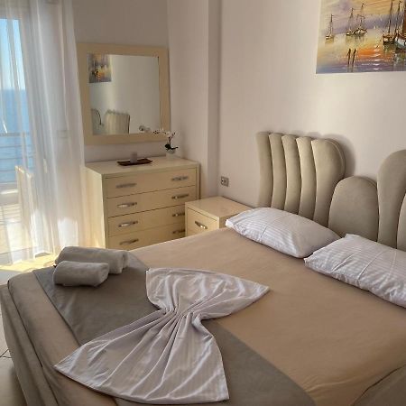 Apartment With Huge Sea View Balcony Saranda Zewnętrze zdjęcie