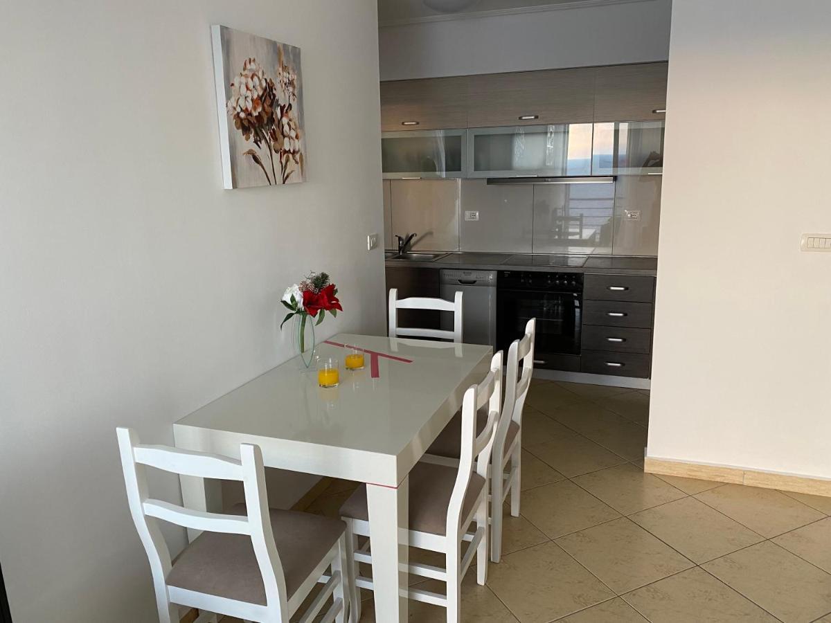 Apartment With Huge Sea View Balcony Saranda Zewnętrze zdjęcie