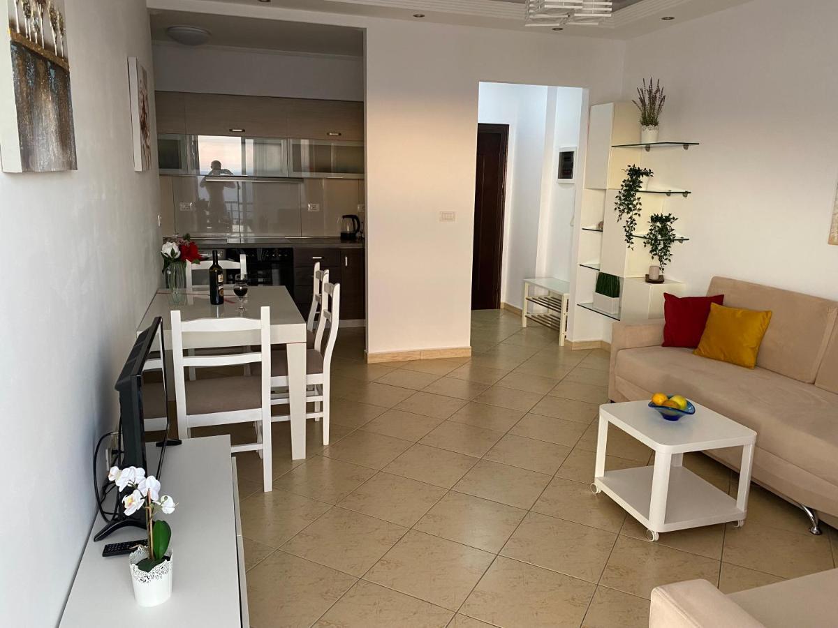 Apartment With Huge Sea View Balcony Saranda Zewnętrze zdjęcie