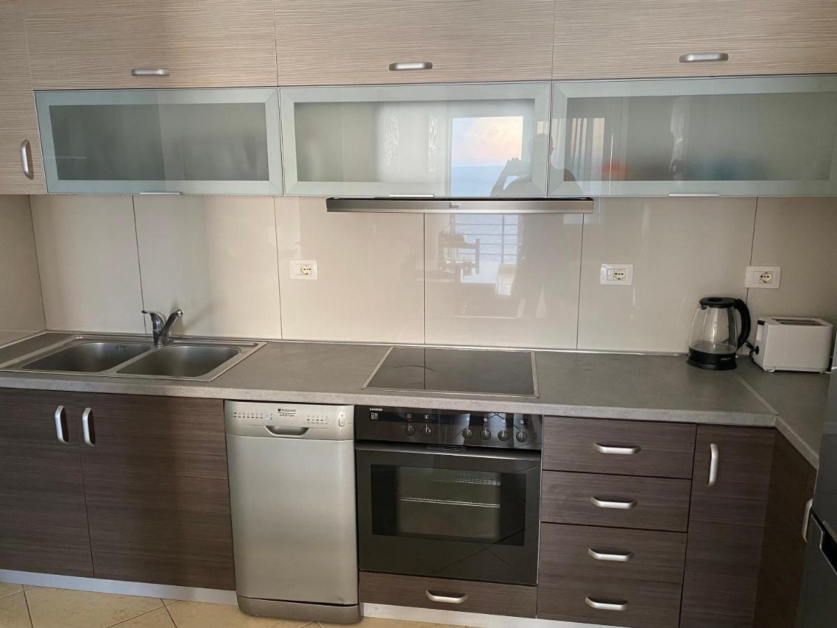 Apartment With Huge Sea View Balcony Saranda Zewnętrze zdjęcie